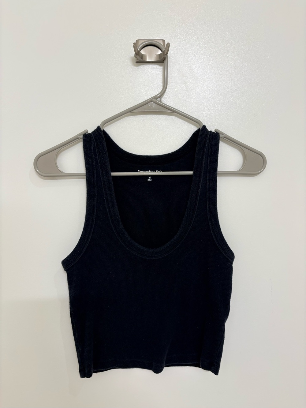 Abercrombie & Fitch Black Ribbed Cropped Tank
